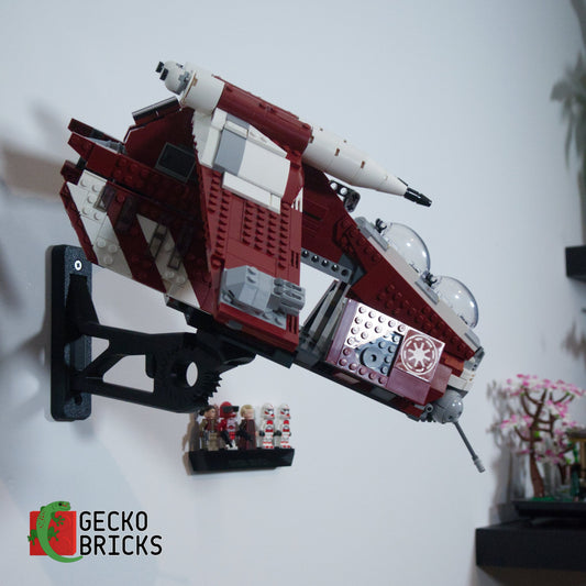 LEGO® Star Wars Coruscant Guard Gunship 75354 zwevend aan de muur met premium wandbeugel - aanzicht 2