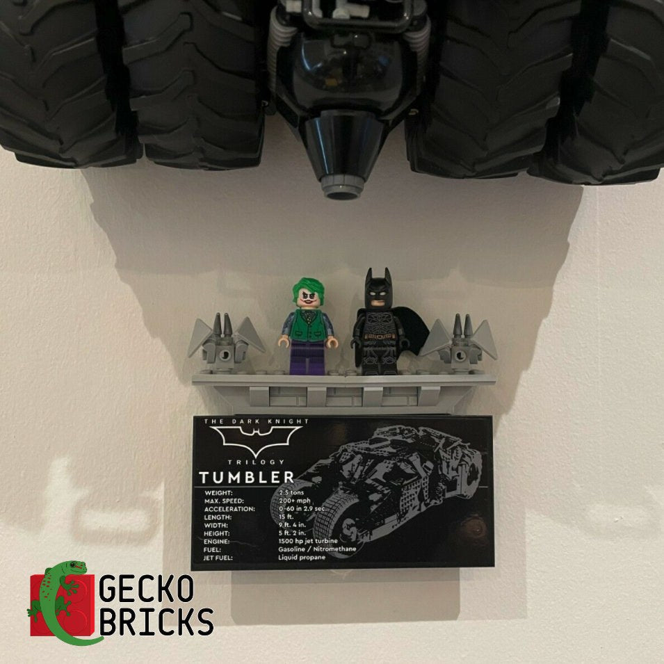 LEGO® DC Batmobile Tumbler 76240 / 76023 zwevend aan de muur met premium wandbeugel - aanzicht 3