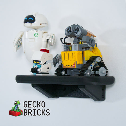 LEGO® Disney WALL·E & EVE 43279 aan de muur met premium wandbeugel - vooraanzicht