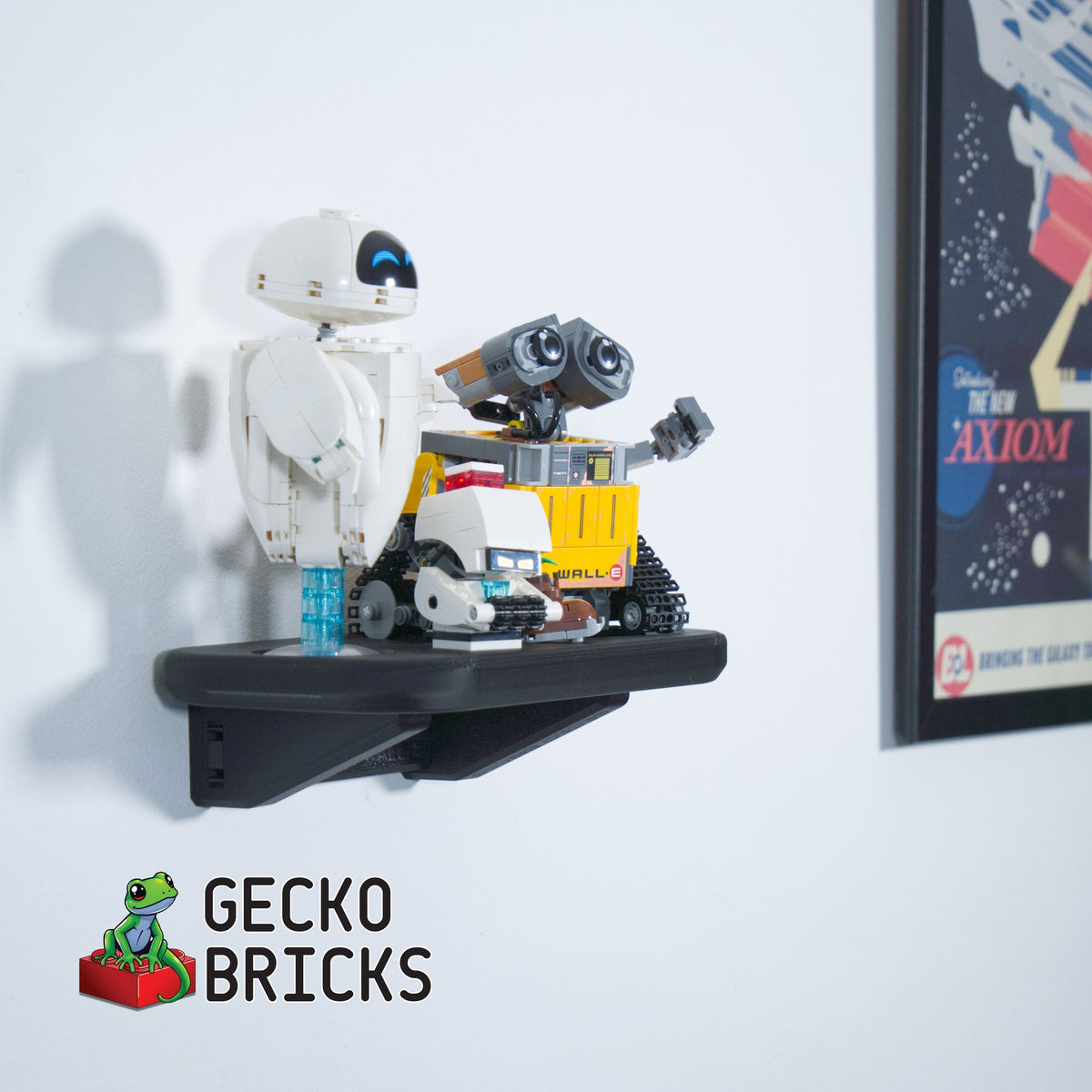 LEGO® Disney WALL·E & EVE 43279 zwevend aan de muur met premium wandbeugel - aanzicht 4