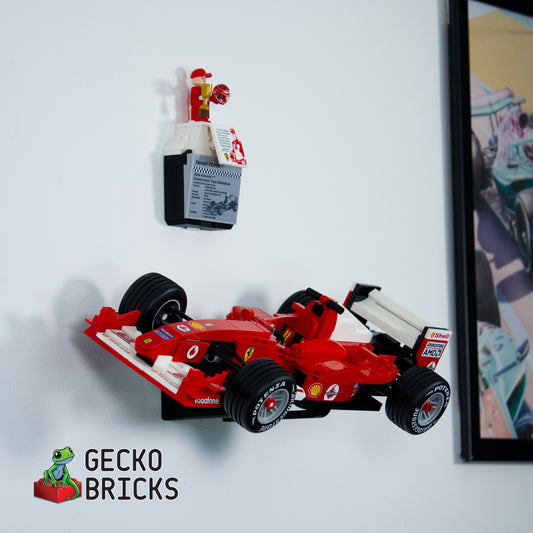 LEGO® Ferrari F1 Schumacher 11375 aan de muur met premium wandbeugel - vooraanzicht