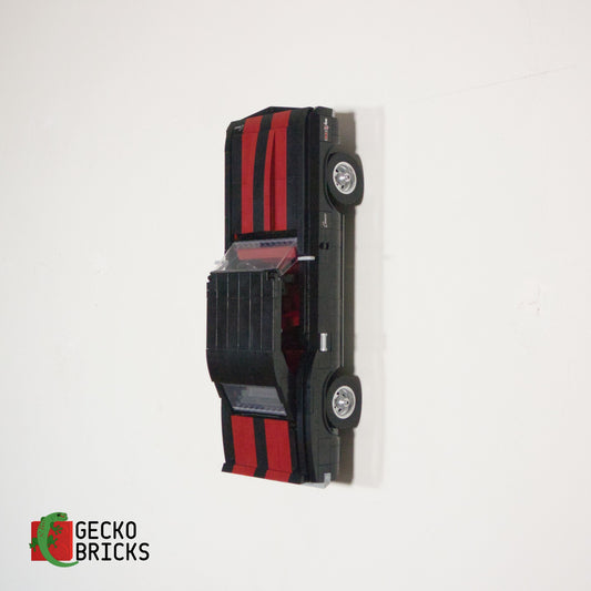 LEGO® Icons Chevrolet Camaro Z28 10304 vlak aan de muur met wandbeugel - 1