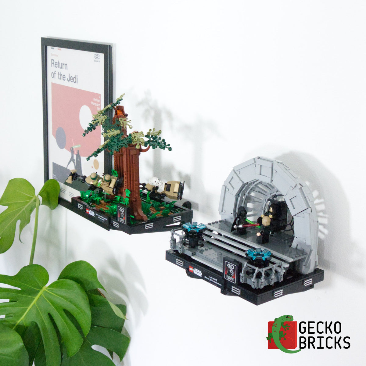 LEGO® Icons Diorama Wandbeugel zwevend aan de muur met premium wandbeugel - aanzicht 3