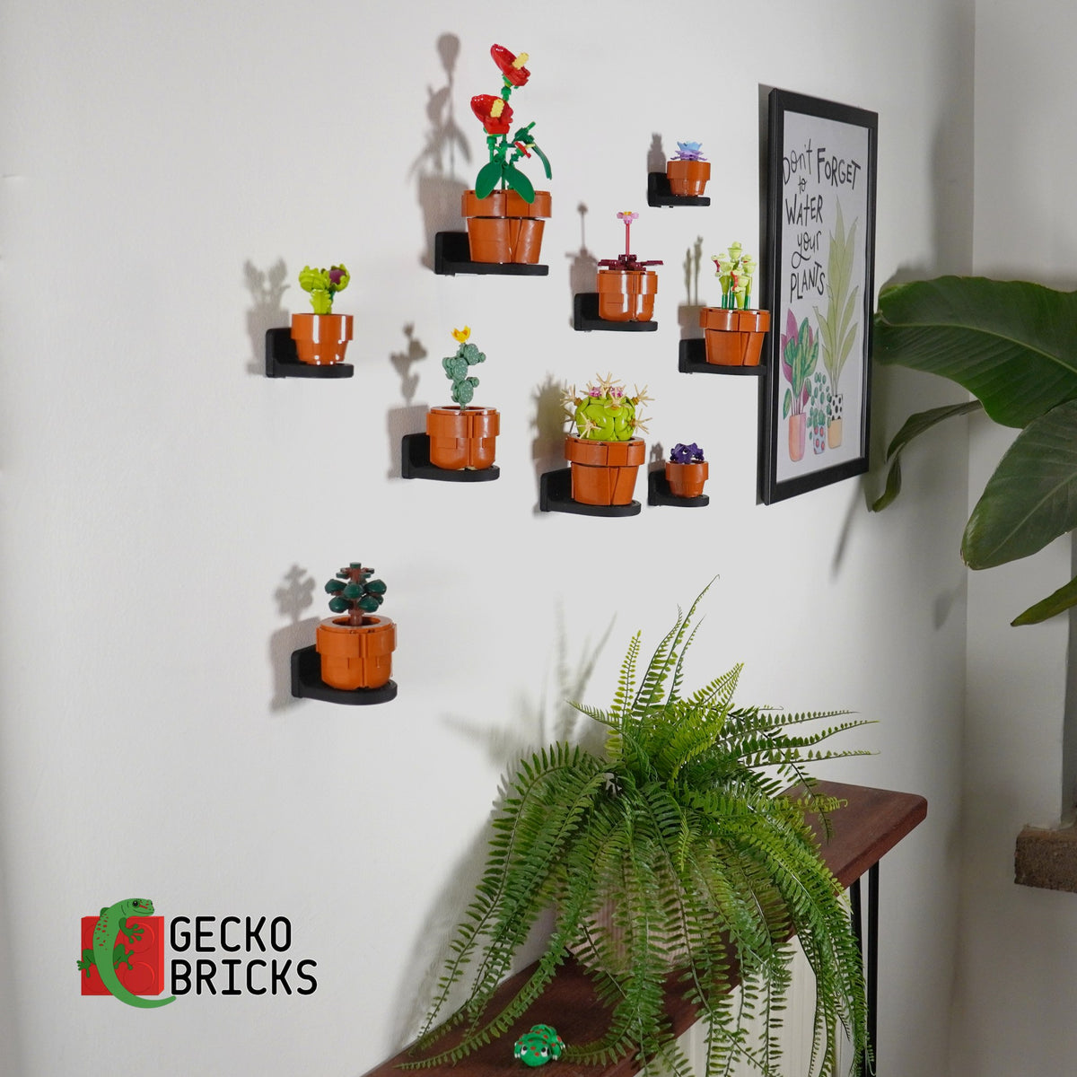 LEGO® Icons Kleine Plantjes 10329 zwevend aan de muur met premium wandbeugel - aanzicht 7