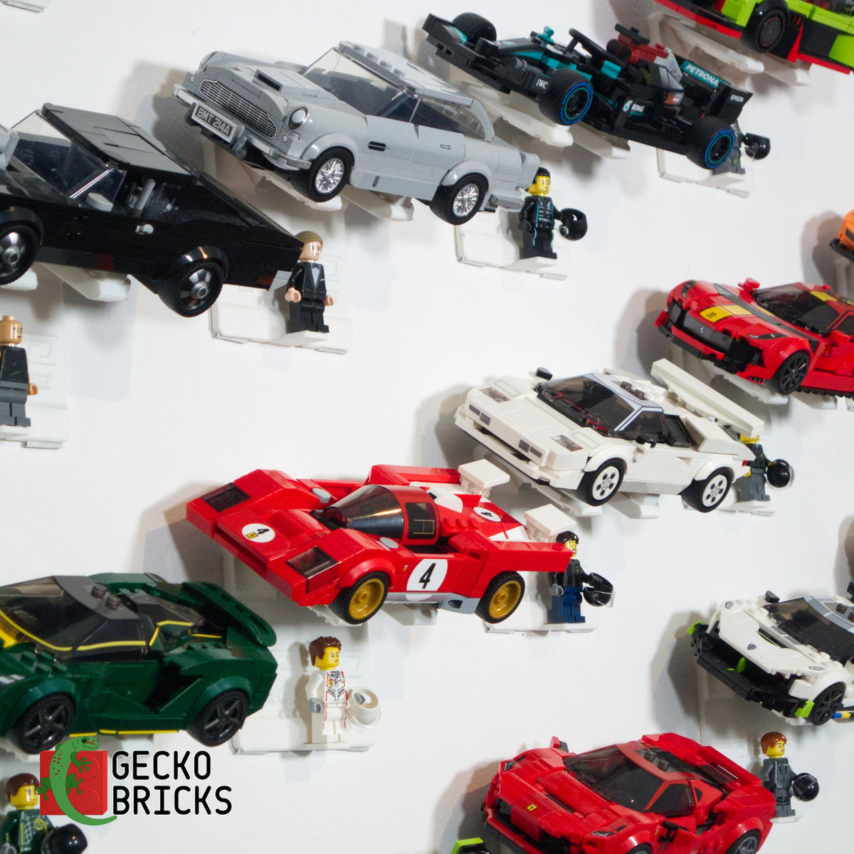 LEGO® Speed Champions Wandbeugel zwevend aan de muur met premium wandbeugel - aanzicht 5