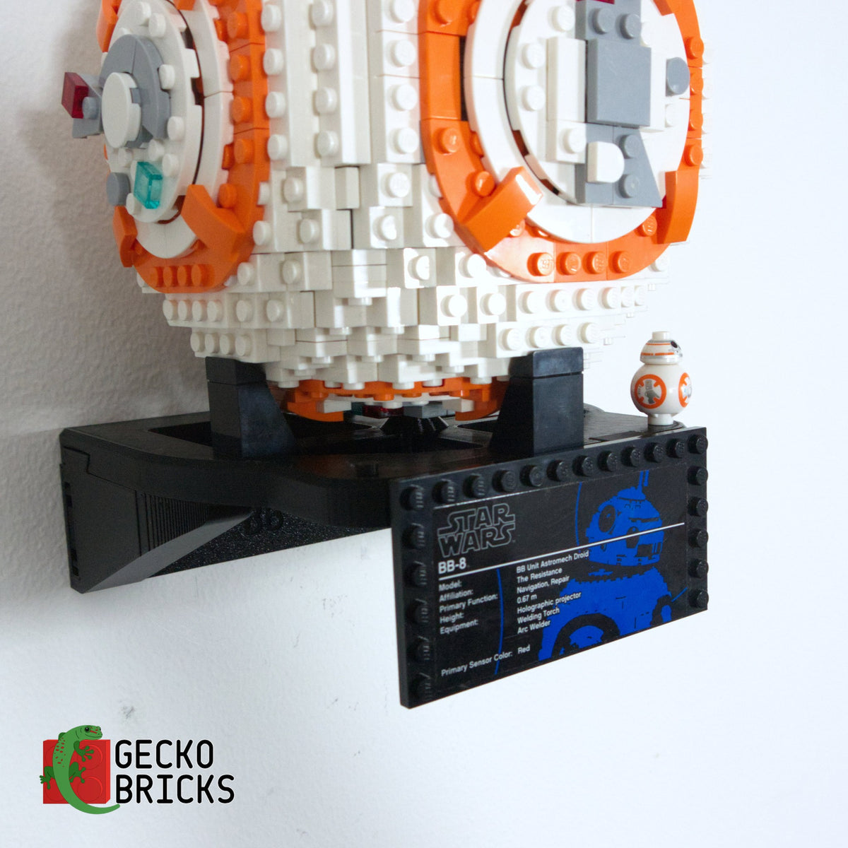 LEGO® Star Wars BB-8 75187 zwevend aan de muur met premium wandbeugel - aanzicht 3
