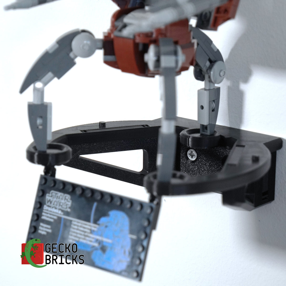 LEGO® Star Wars Droideka 75381 zwevend aan de muur met premium wandbeugel - aanzicht 5