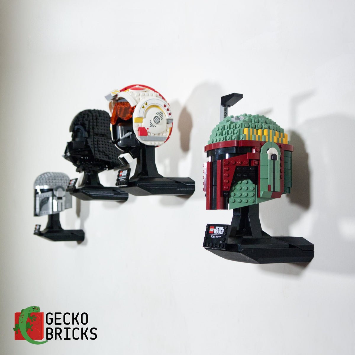 LEGO® Star Wars Helmet Series Displaystandaard floating on the wall with premium wall mount - view 3