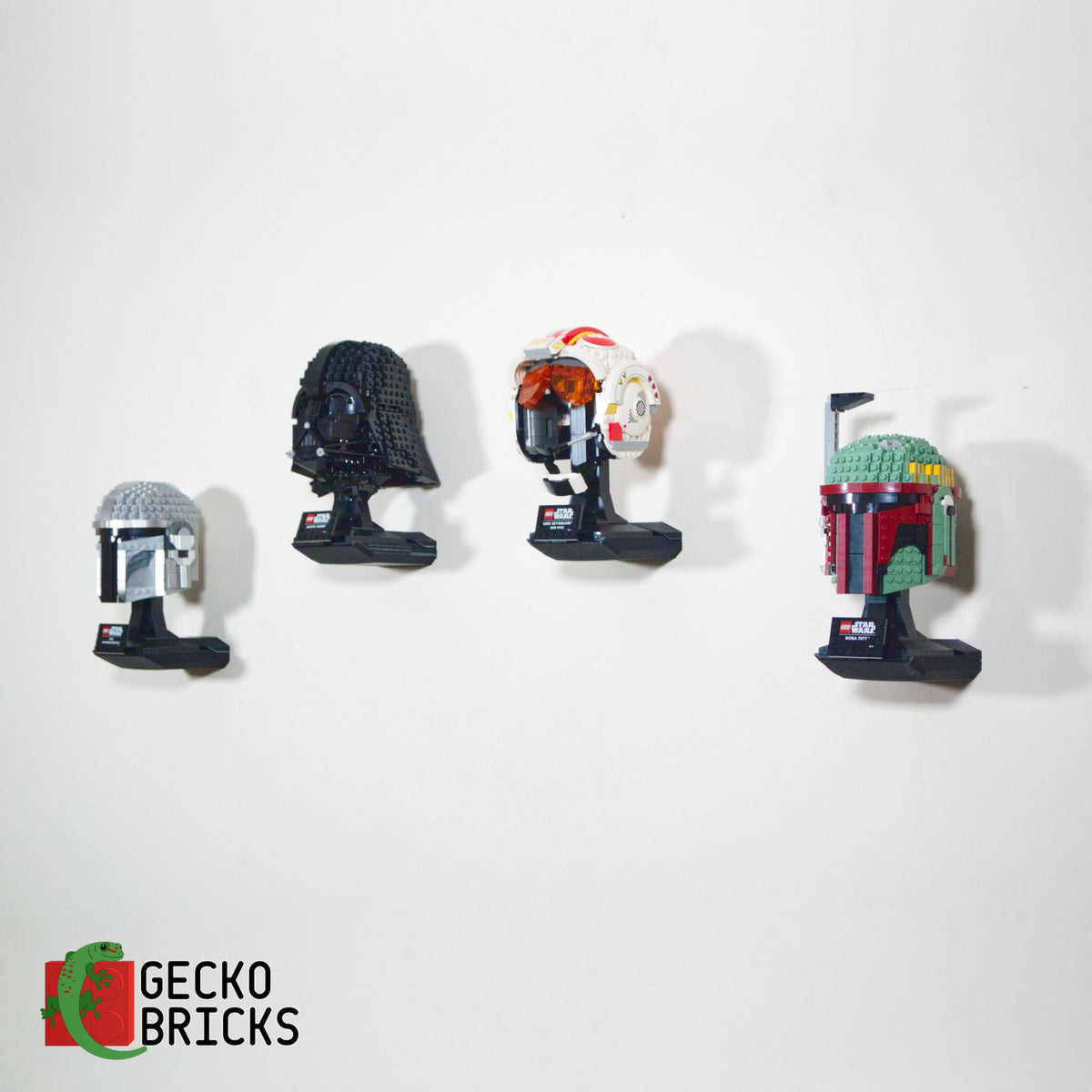 LEGO® Star Wars Helmet Series Displaystandaard floating on the wall with premium wall mount - view 5