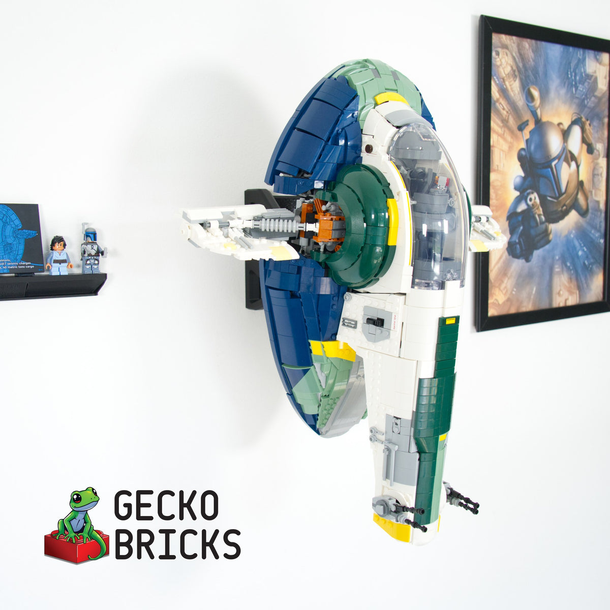 LEGO® Star Wars Jango Fett's Starship 75409 zwevend aan de muur met premium wandbeugel - aanzicht 4