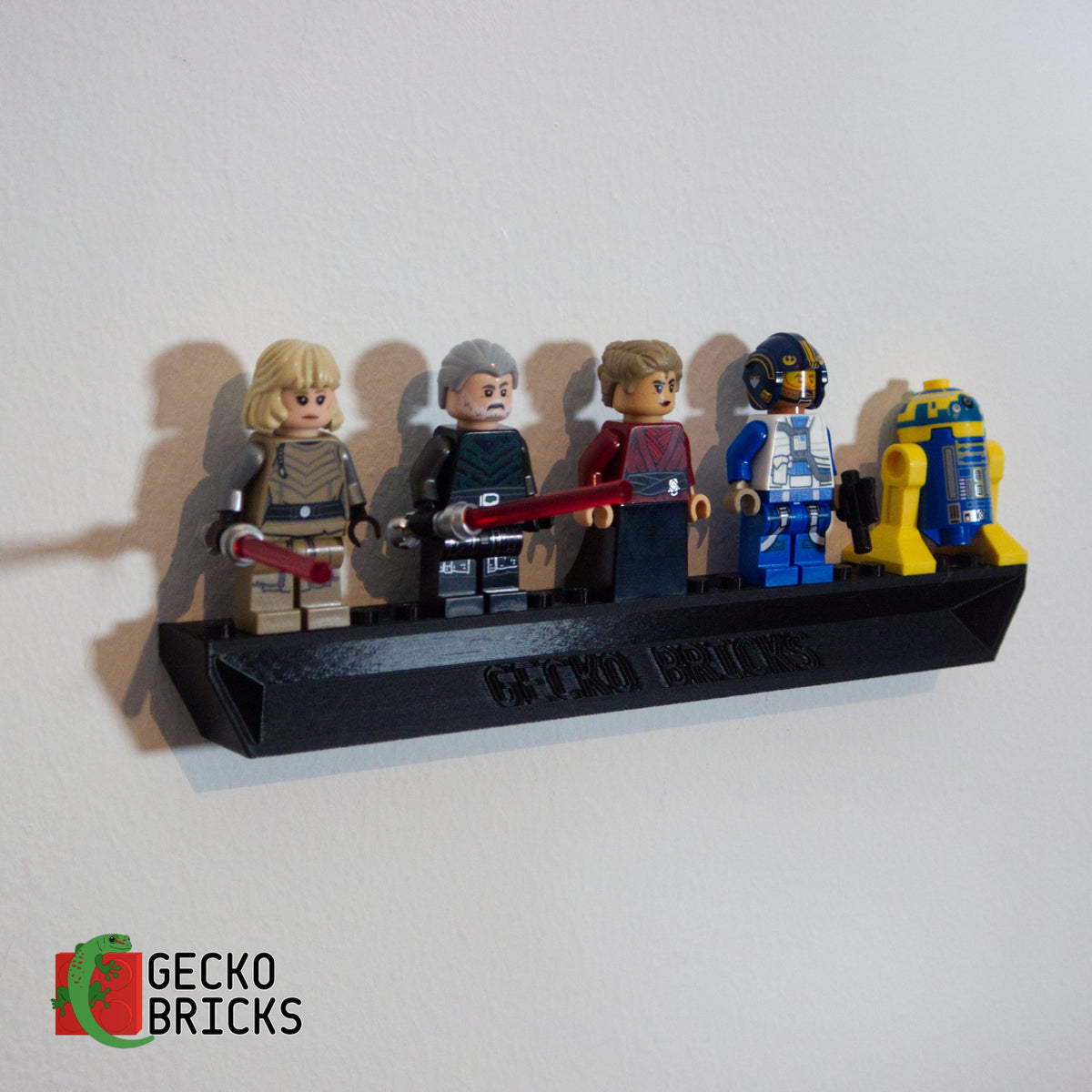 LEGO® Star Wars New Republic E-Wing 75364 zwevend aan de muur met premium wandbeugel - aanzicht 5