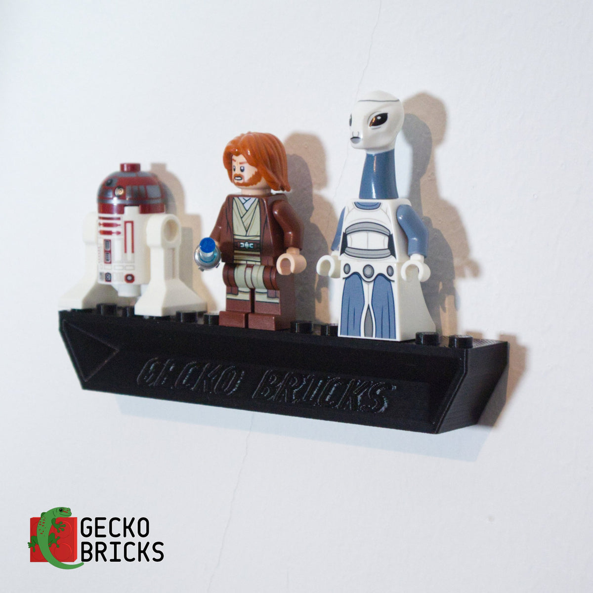 LEGO® Star Wars Obi-Wan Kenobi's Jedi Starfighter 75333 zwevend aan de muur met premium wandbeugel - aanzicht 6