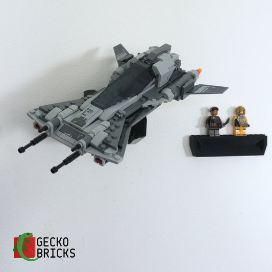 LEGO® Star Wars Pirate Snub Fighter 75346 zwevend aan de muur met premium wandbeugel - aanzicht 2
