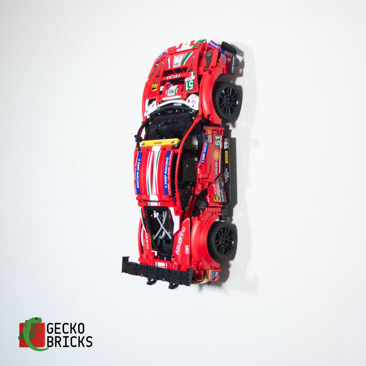 LEGO® Technic Ferrari 488 GTE AF Corse #51 42125 vlak aan de muur met wandbeugel - 1