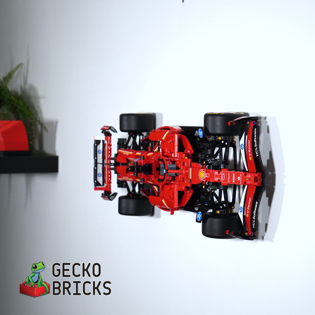 LEGO® Technic Ferrari SF-24 F1 42207 vlak aan de muur met wandbeugel - 3