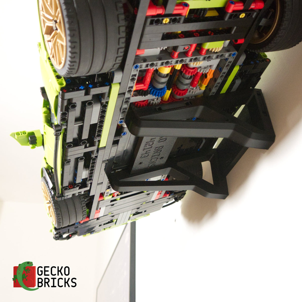 LEGO® Technic Lamborghini Sián FKP 37 42115 zwevend aan de muur met premium wandbeugel - aanzicht 4